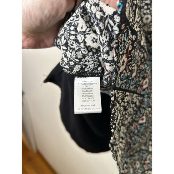 Daniel Rainn Blouse Womens Black Floral Flowy Boho Tunic Top Plus Size 1X - Picture 4 of 12